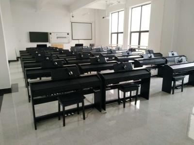 西華大學(xué)教室